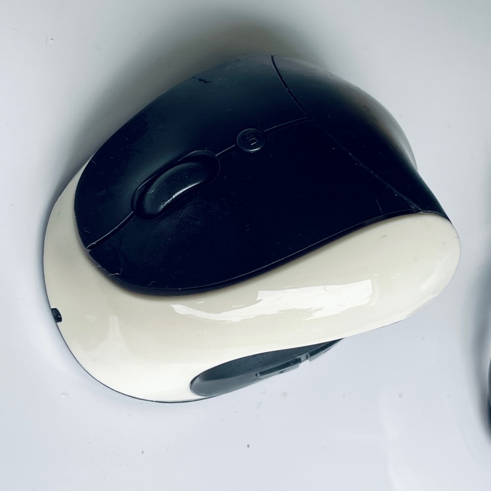 45 Degrees Wireless Charging Mouse, Good For Wrist